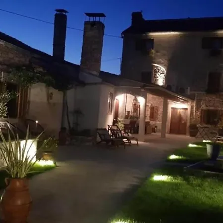 Double S2 דירה Loborika