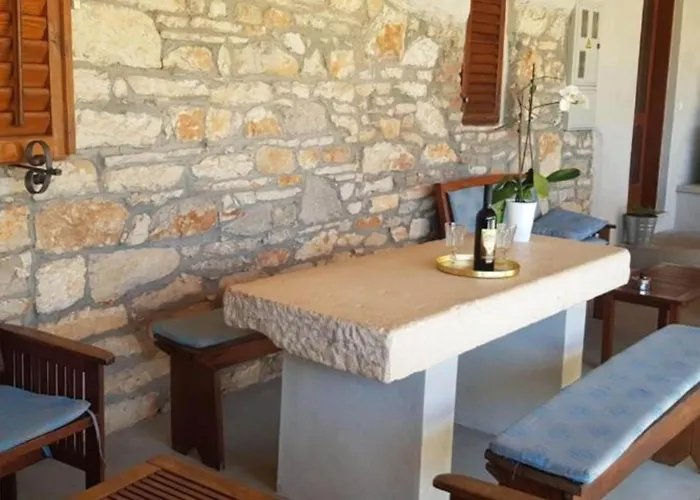 Double S2 * Marčana